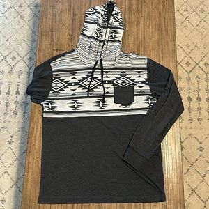 Black and Aztec design Men’s XL Hoodie
